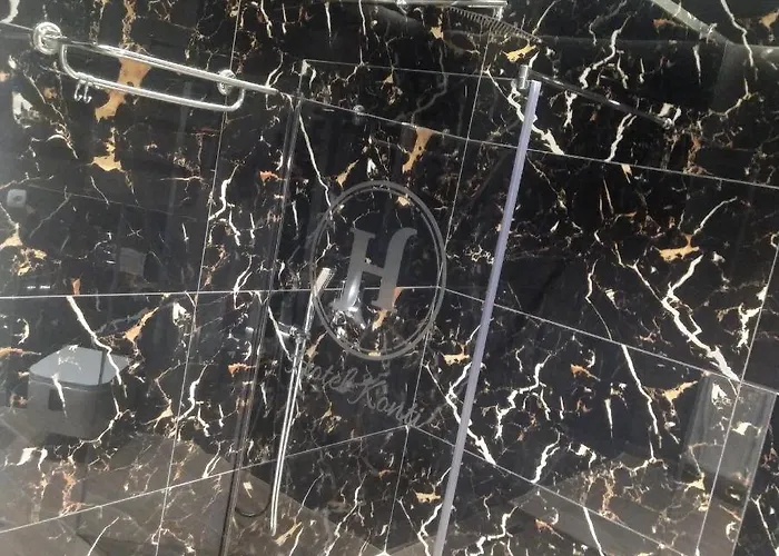 호텔 Konti 코르처