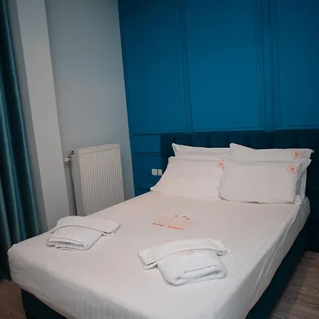 Konti 3*