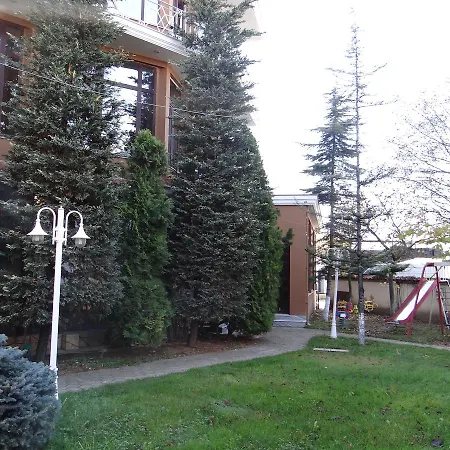 Konti Hotel Korce